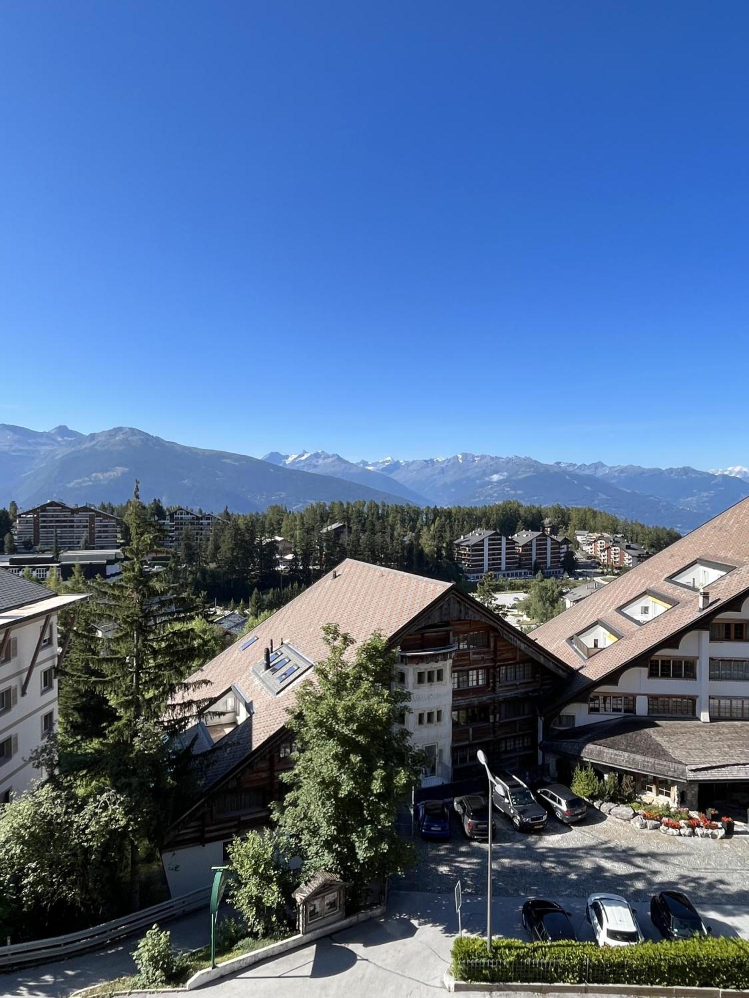 L'Eperon Center Crans Wonderful View Apartment Bagian luar foto